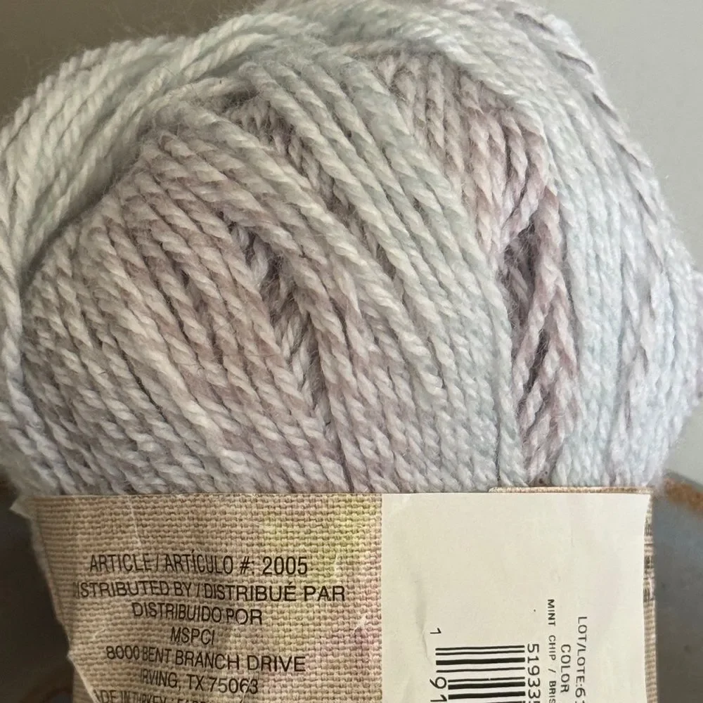 Kai Loops & Threads Light Gray Yarn Skein NWT